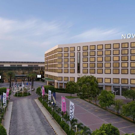 Novotel Hyderabad Convention Centre Exterior photo